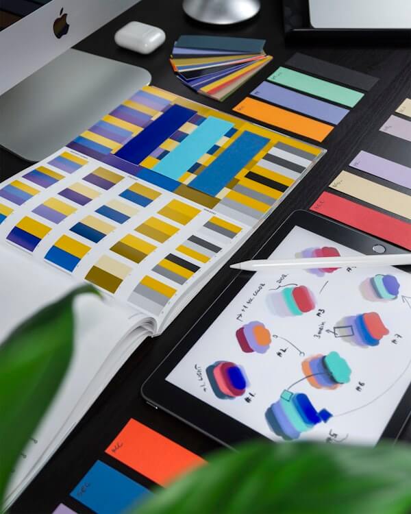 Colour tokens